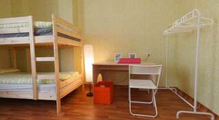 Гостиница B&B Хостел Центр Красноярск Кровать в общем 8-местном номере для женщин-8